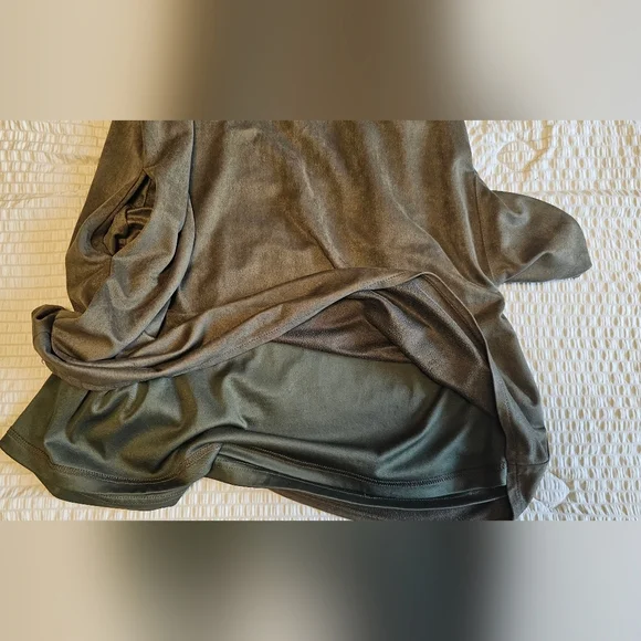 First Love - Elegant Olive Green Sleeveless Dress - Picture 6 of 8